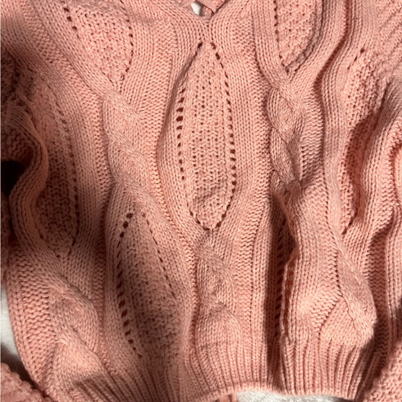 Pretty Guide Sweater - Picture 2 of 4